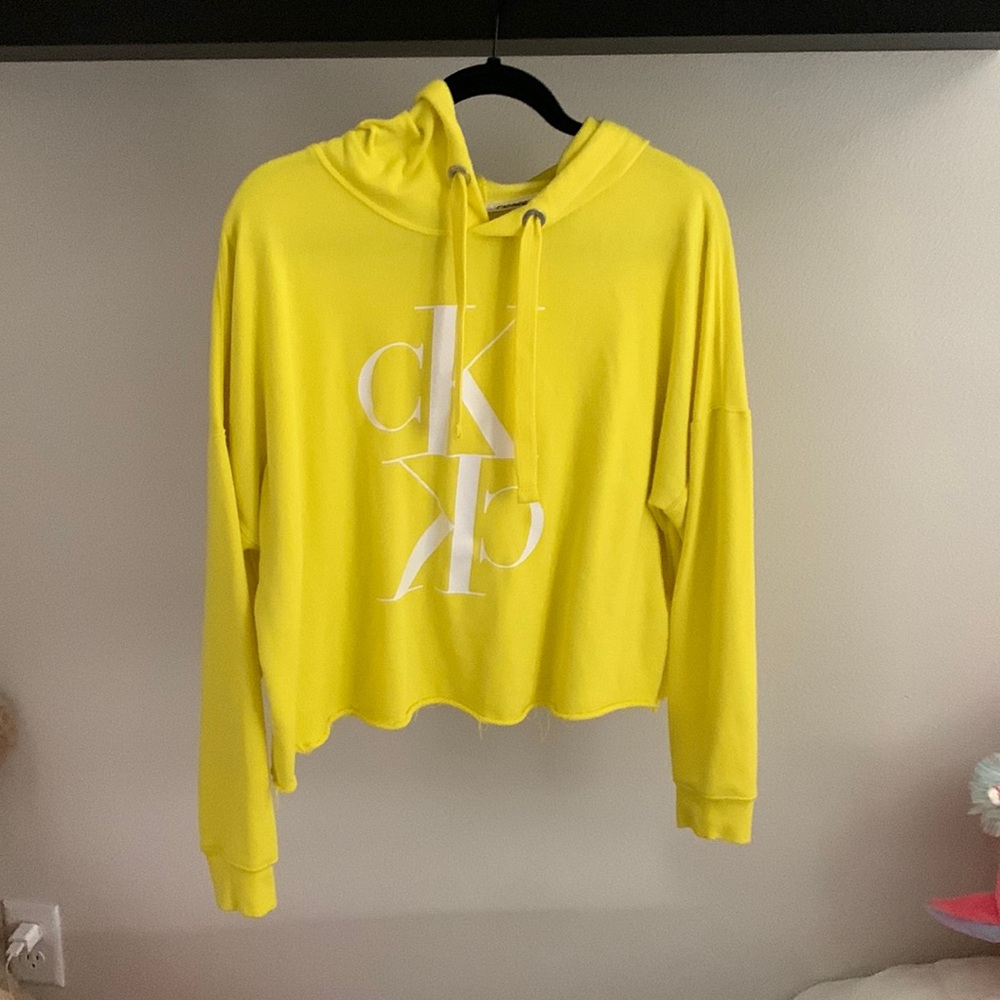 Calvin Klein cropped sweatshirt